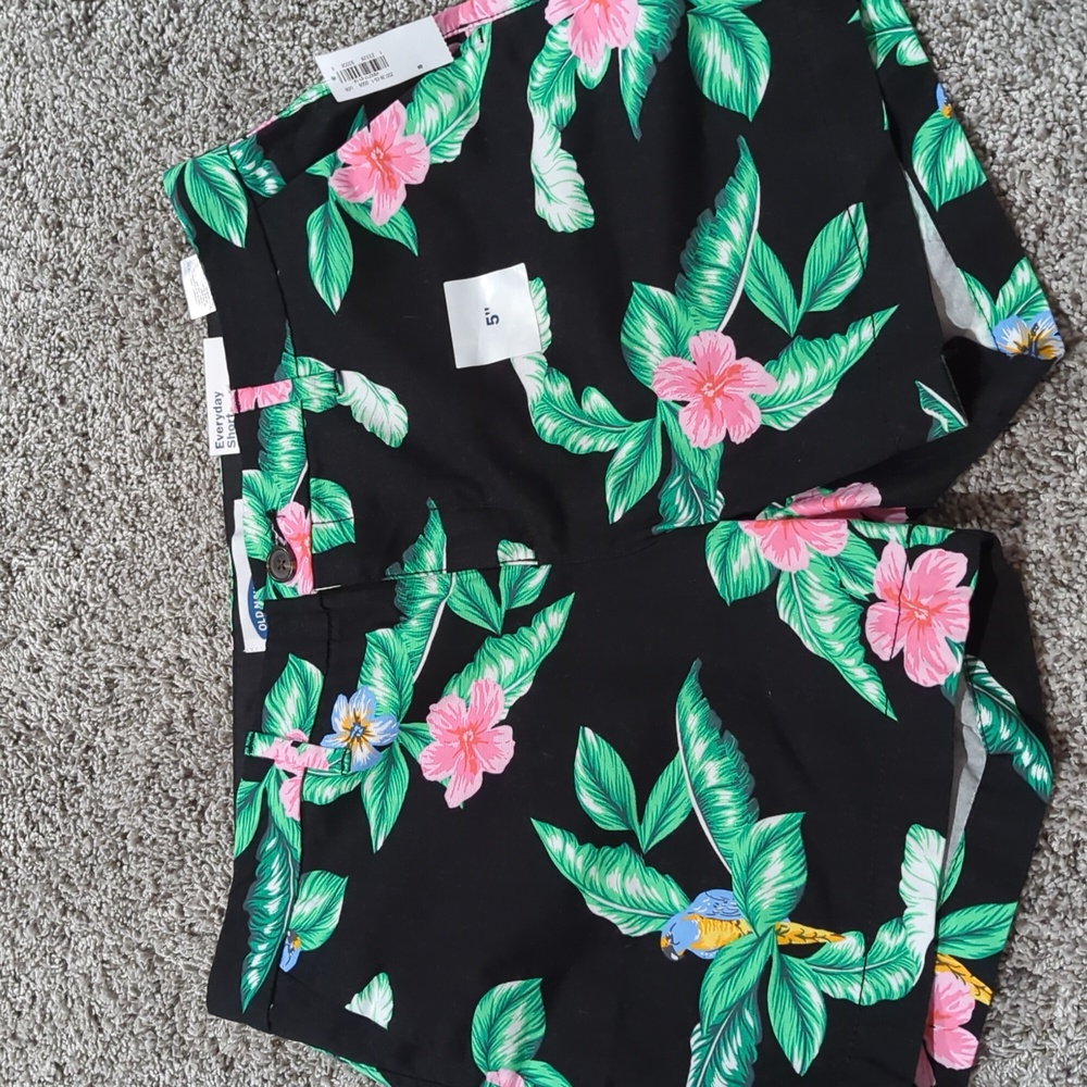 Old navy everyday short size 8